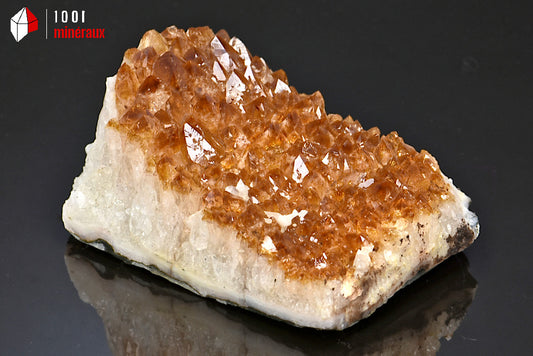 Minéral cristallisé de citrine du Brésil