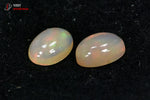2 Opales nobles polies - Australie - Minéraux polis 0,6 cm / 0,15 g / BK910 - Vignette | 1001 minéraux
