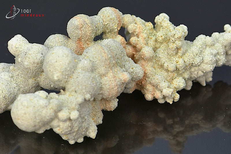 Minéral cristallisé de calcite de Hongrie