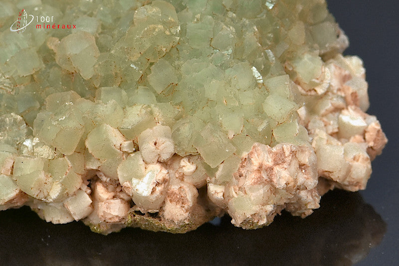 Minéral cristallisé de prehnite verte du Maroc