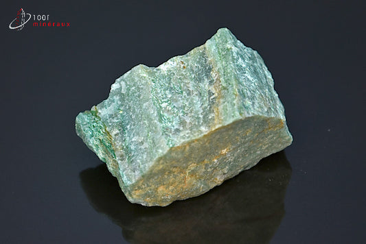 Minéral d'aventurine brute verte du Brésil