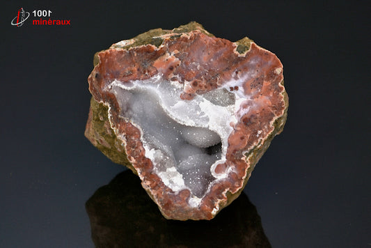 Minéral cristallisé de calcédoine du Maroc