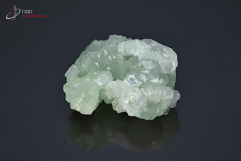 Minéral cristallisé de prehnite verte du Maroc