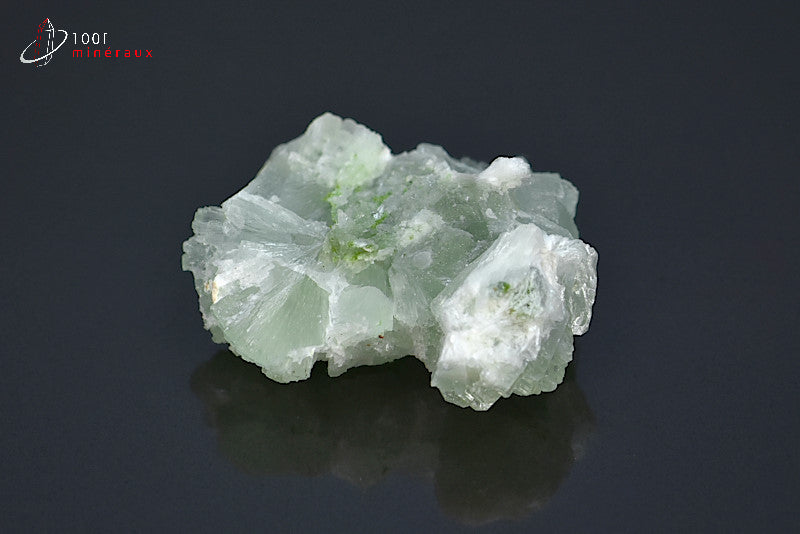 Minéral cristallisé de prehnite verte du Maroc