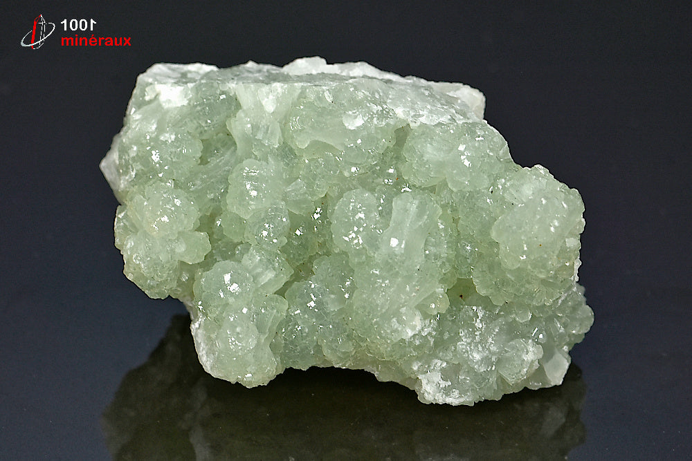 Minéral cristallisé de prehnite verte du Maroc