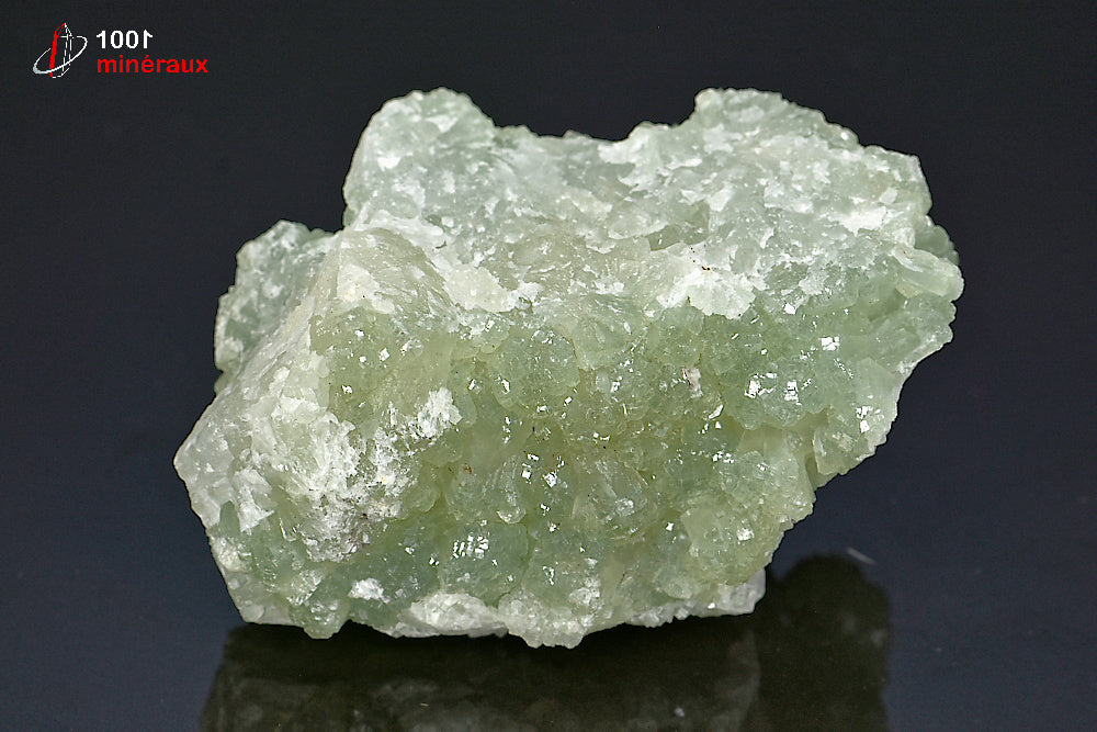 Minéral cristallisé de prehnite verte du Maroc