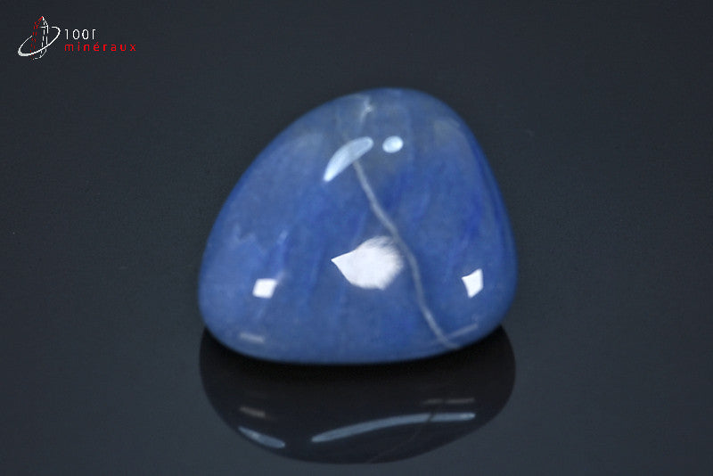 Minéral poli de quartz bleu du Brésil