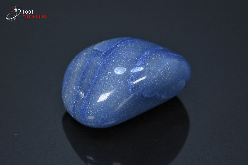 Minéral poli de quartz bleu du Brésil