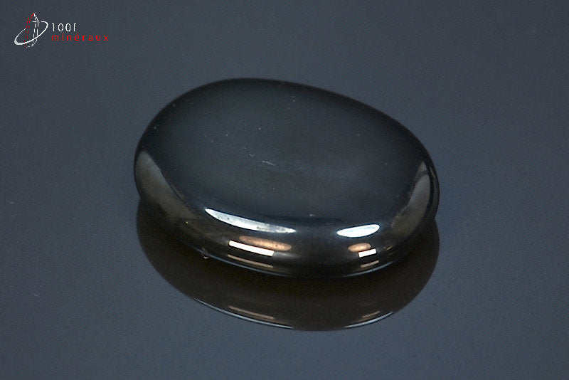 Minéral poli de jais noir de Chine