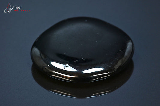 Minéral poli de jais noir de Chine