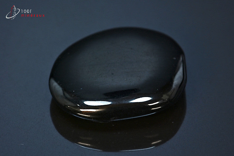 Minéral poli de jais noir de Chine