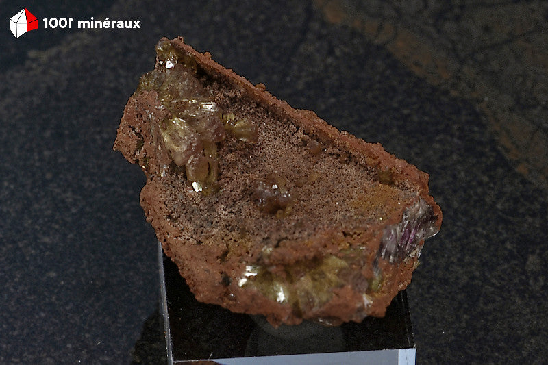 Adamite de Mapimí - Cristaux vert-jaune translucides sur Limonite brun-orangé - BM263
