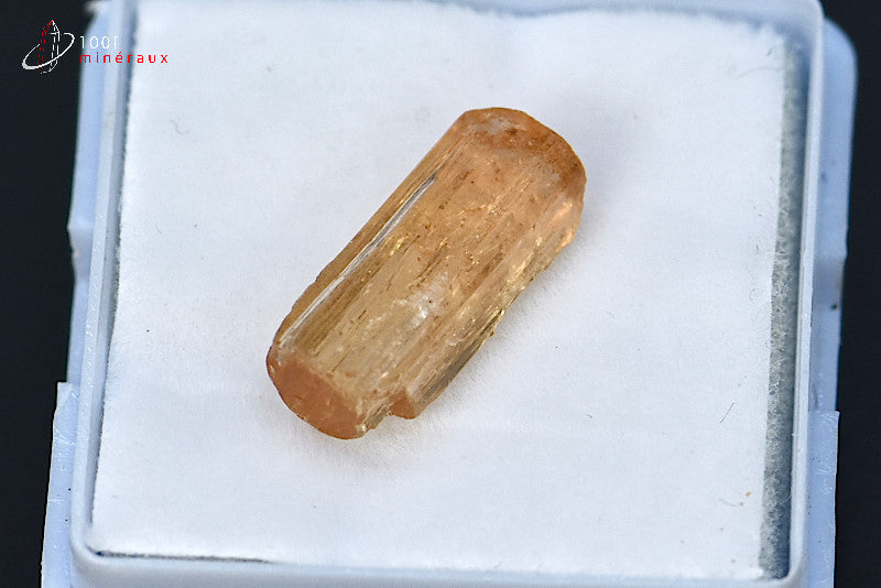 Minéral cristallisé de topaze orange du Brésil