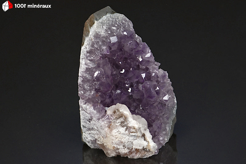 Minéral crisallisé d'une druse d'Améthyste et de Calcite du Brésil