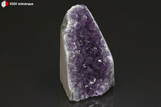 Minéral crisallisé d'une druse d'Améthyste d'Uruguay
