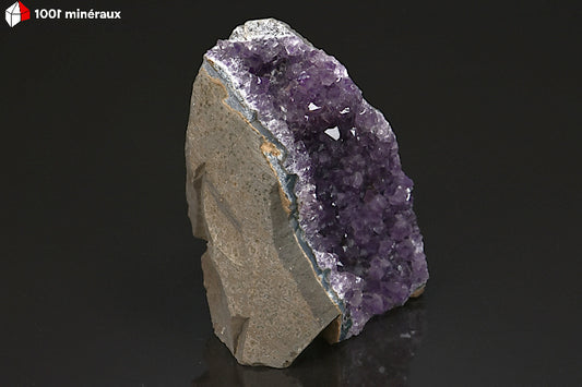 Minéral crisallisé d'une druse d'Améthyste d'Uruguay
