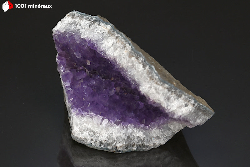 Minéral crisallisé d'une druse d'Améthyste d'Uruguay