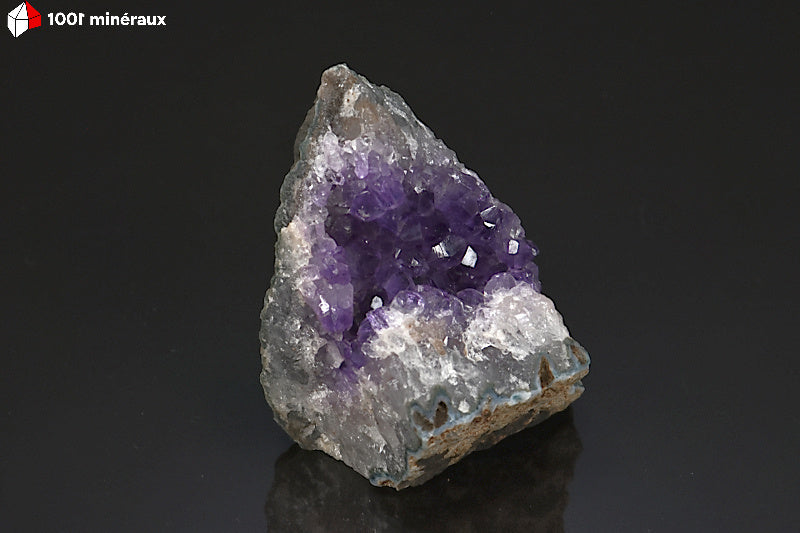 Minéral crisallisé d'une druse d'Améthyste d'Uruguay