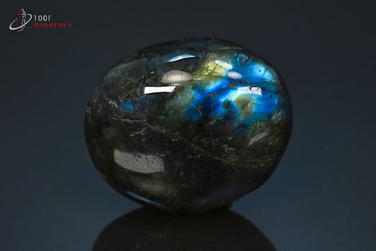 Minéral poli de labradorite de Madagascar
