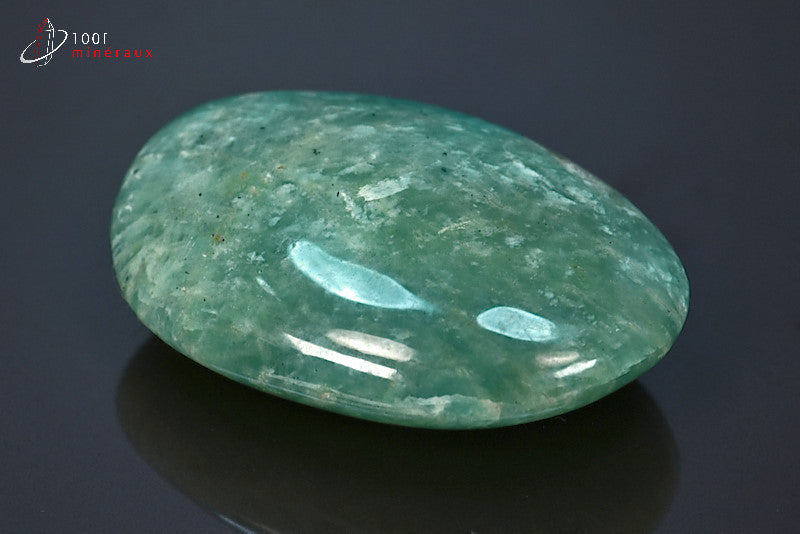 Minéral d'amazonite turquoise polie du Brésil