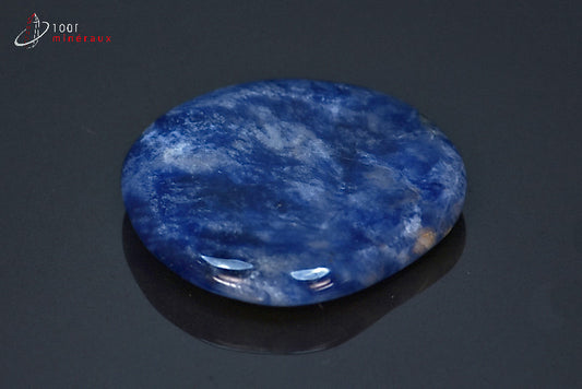 Minéral poli de sodalite bleue de Namibie