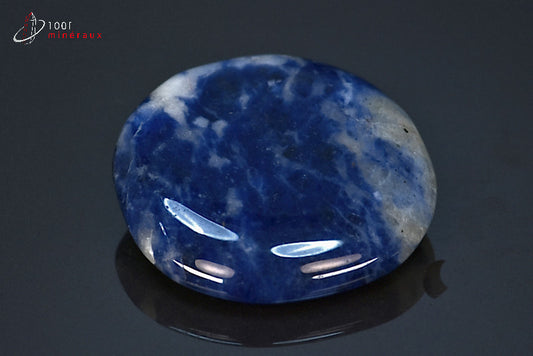 Minéral poli de sodalite bleue de Namibie