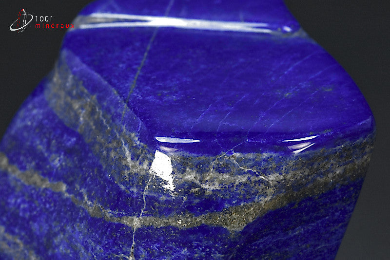 Minéral poli de lapis-lazuli en forme libre d'Afghanistan