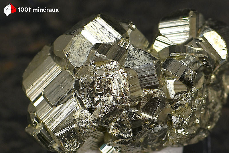 Pyrite cristallisée Pérou - Détail face latérale, géométrie dodécaédrique - 31 g
