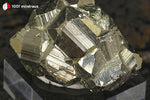 Pyrite cristallisée du Pérou (dizaine de pyritoèdres 5-12 mm, sur socle) - 25 g / BN915 - Vignette | 1001 minéraux