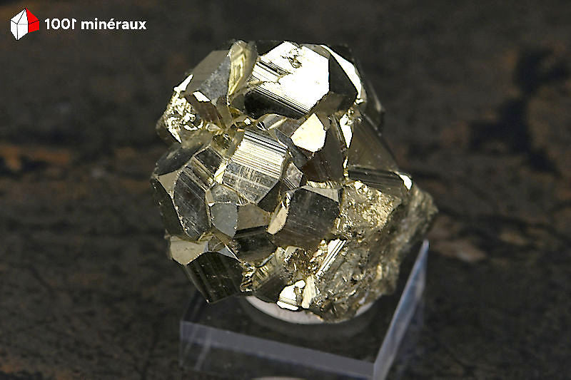 Pyrite cristallisée Pérou - Vue d'ensemble, relief géométrique complexe et scintillant - 93 g
