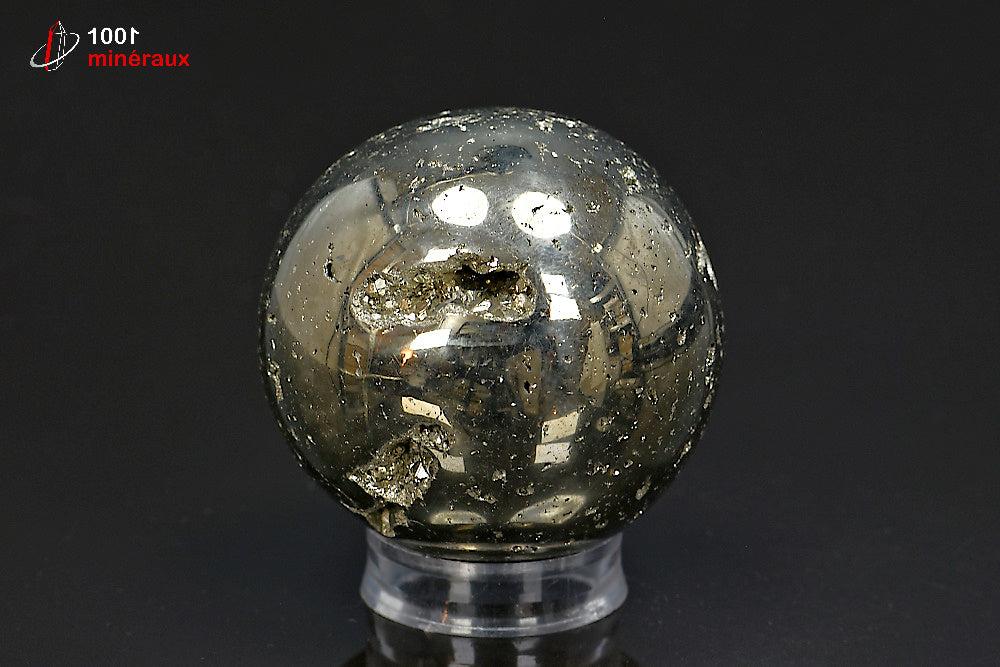 Sphère Pyrite polie Pérou - Vue de profil sur socle fourni - 426 g - BP49
