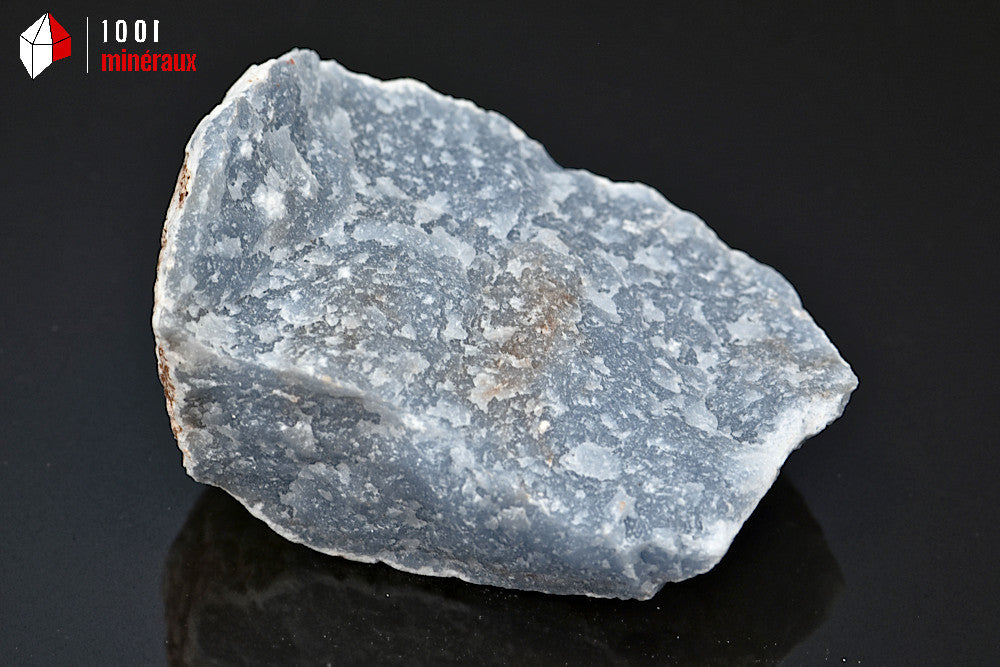 Minéral d'angélite bleue brute du Pérou