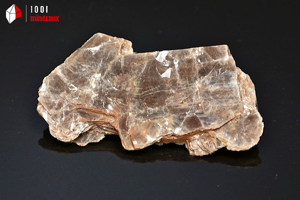 Minéral cristallisé de muscovite ou mica de Madagascar