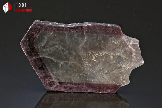 Minéral cristallisé de mica blanc ou muscovite et lépidolite de Madagascar