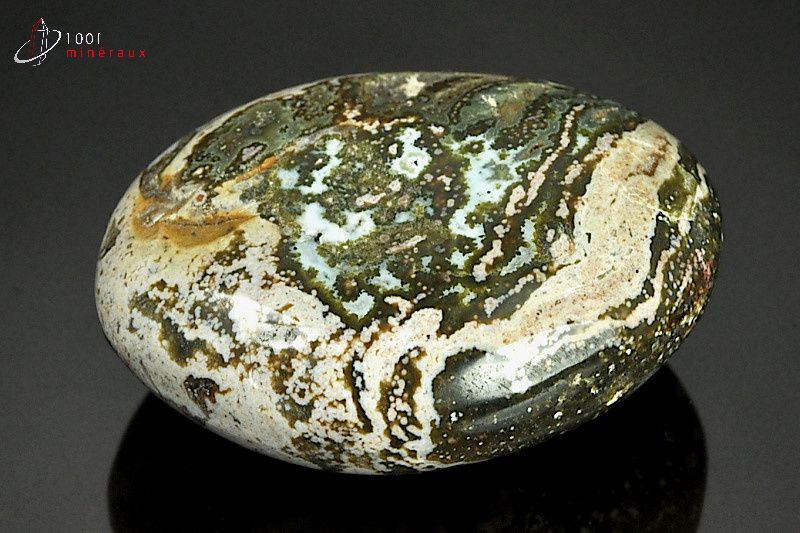 Minéral poli de jaspe orbiculaire de Madagascar
