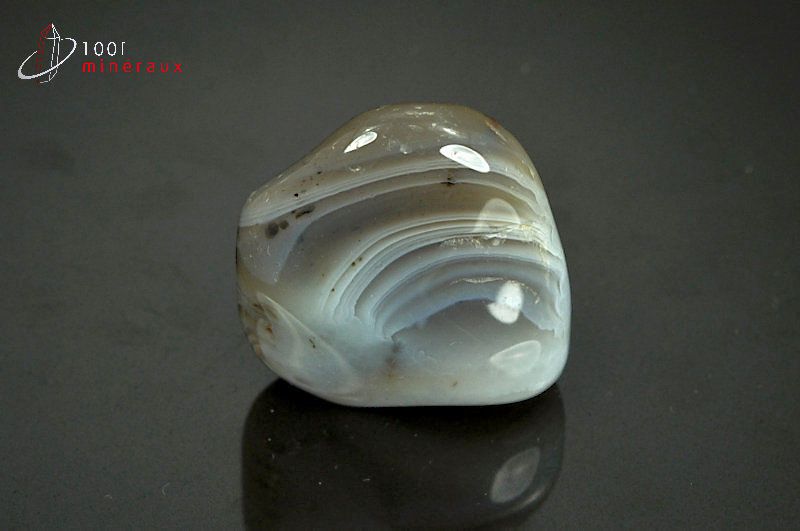 Agate zonée Botswana - Galet fond brun gris et blanc, cercles en nuances de gris - 21 g - AY331
