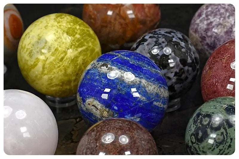 Sphères de minéraux polies - Collection de pierres naturelles | 1001 minéraux