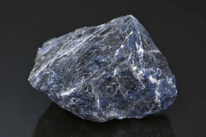 sodalite-mineraux