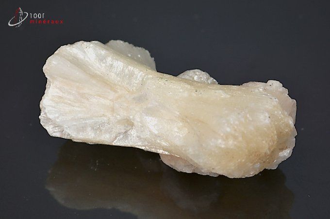 stilbite-mineraux-cristaux