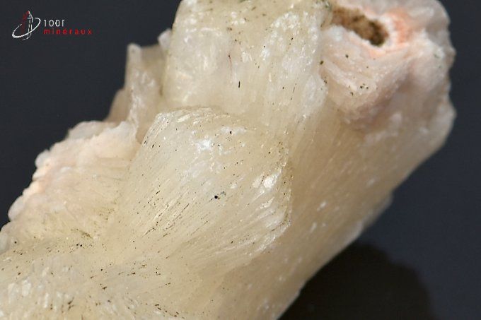 stilbite-mineraux-cristaux