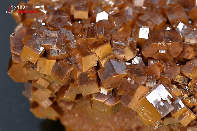 vanadinite_mineraux_cristaux