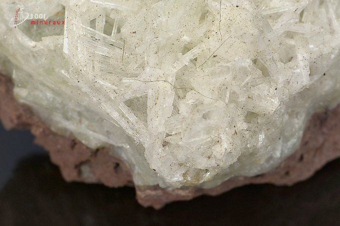 scolecite_mineraux_cristaux