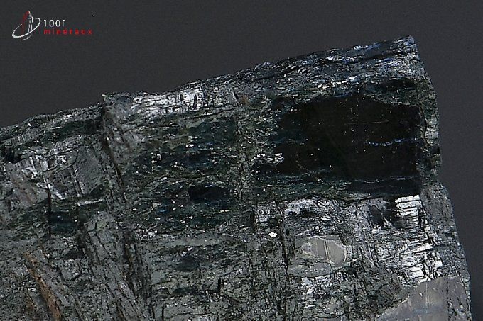 vivianite_mineraux_cristaux