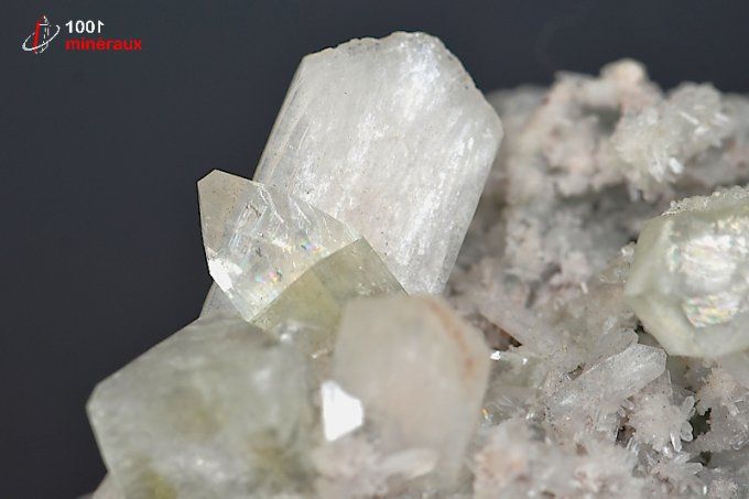 apophyllite_stilbite_mineraux