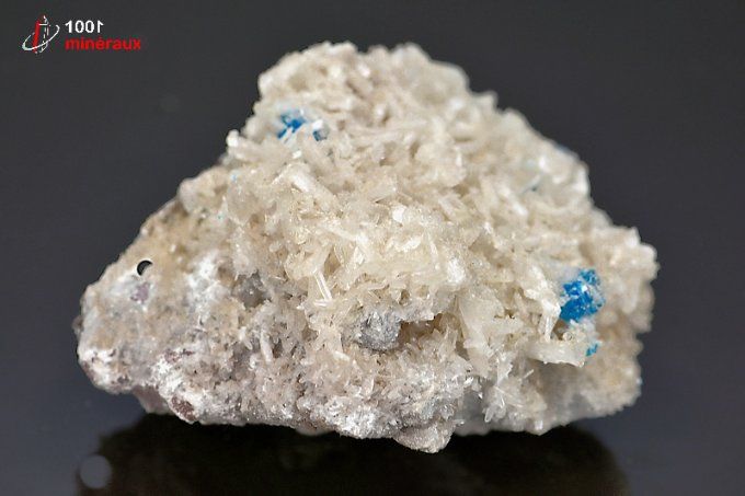 cavansite_heulandite_cristaux_mineraux