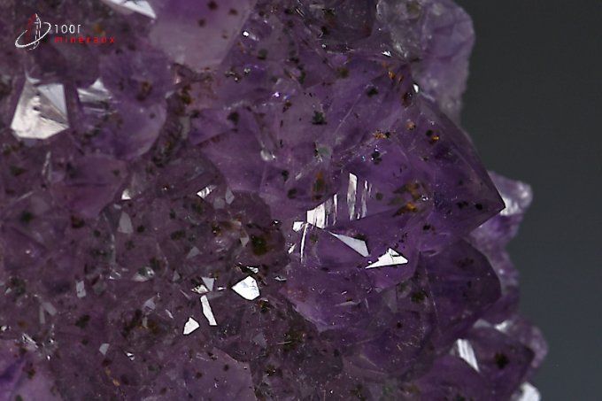 amethyste-mineraux-cristaux