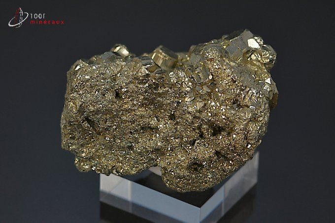 pyrite-octaedrique-mineraux-cristaux