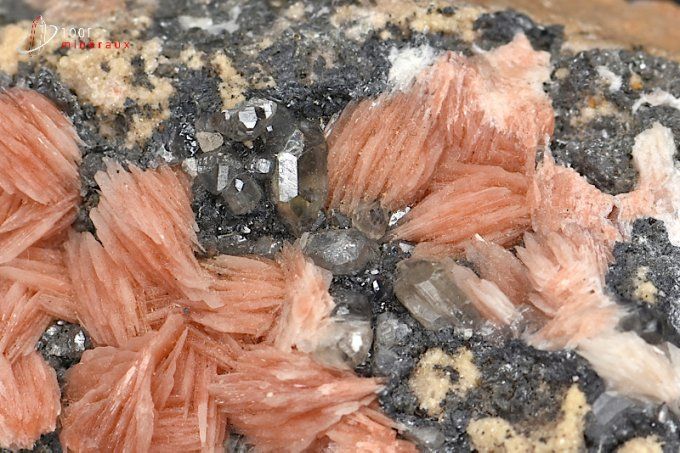 baryte-cerusite-mineraux-galene-cristaux