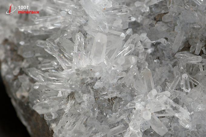 cristal_quartz_mineraux