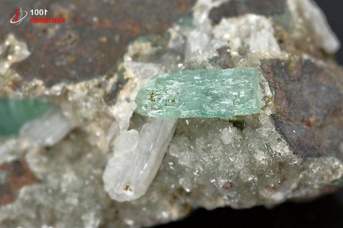 apophyllite_stilbite_mineraux